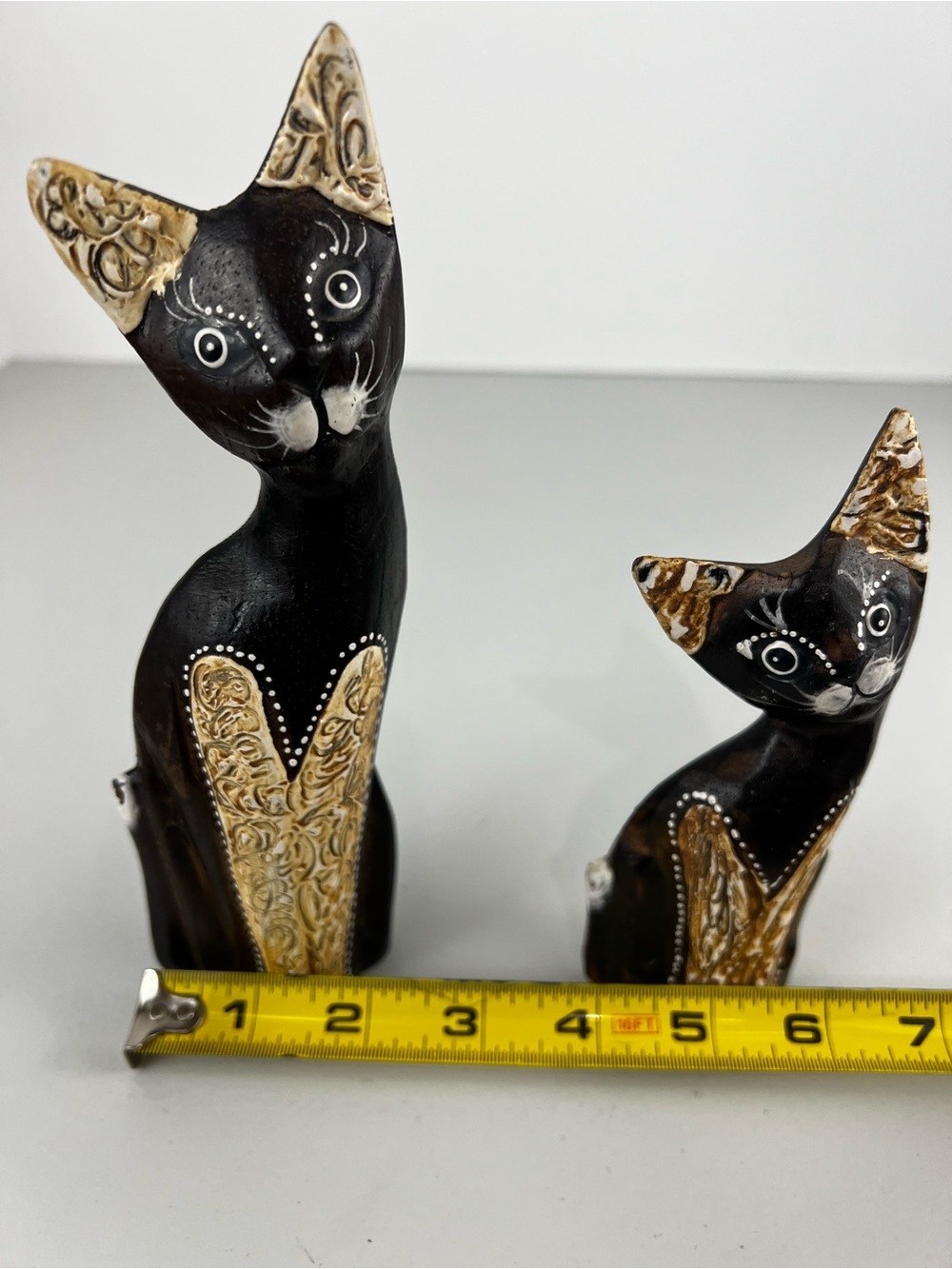 Vintage Balinese Hand-Carved Wood Cat Statues - Set of 2 - Picture 7 of 7